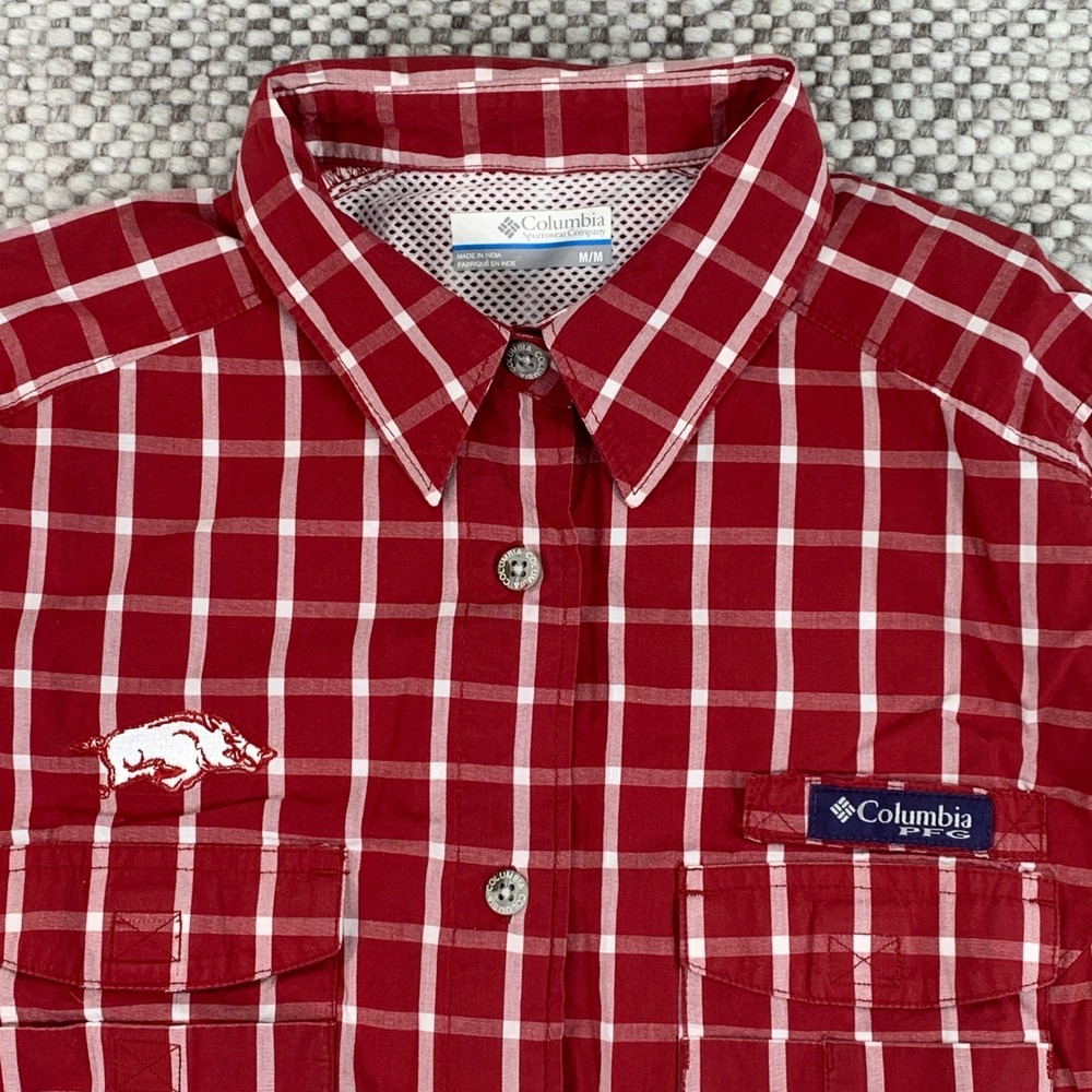 Columbia PFG Shirt Women Medium Red Arkansas Razorbacks Plaid Short Sleeve UPF